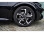 Kia EV6 GT-Line AWD 77.4 kWh | 16% bijtelling | Elk. Glazen Panodak | Navigatie | Camera's | Ad. Cruise | El. Stoel+mem. | Stoelverw./vent. | PDC V+A | LMV 20 inch