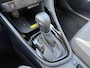 Toyota Yaris 1.5 Hybrid Dynamic Luxury Bi-Tone | Stoelverwarming | Camera | Lichtmetalen velgen |