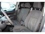 Ford Transit Connect 1.5-75pk TDCI L1 Trend. Dames en heren ondernemers, let op: nette bedrijfswagen, goed voor nog jaren veilig en plezierig vervoer ! Airco, telefoonvoorb., trekhaak, imperiaal, laadruimte betimmerd etc.