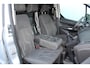 Ford Transit Connect 1.5-75pk TDCI L1 Trend. Dames en heren ondernemers, let op: nette bedrijfswagen, goed voor nog jaren veilig en plezierig vervoer ! Airco, telefoonvoorb., trekhaak, imperiaal, laadruimte betimmerd etc.