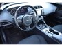 Jaguar XE 2.0 D Pure !!DEALER ONDERHOUDEN!! Navigatie, Camera, Afneembare trekhaak, Cruise control