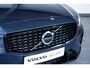 Volvo V60 B4 Automaat Plus Dark | Trekhaak semi Elektrisch | Stoel- en stuurverwarming | Elektrische achterklep | Parkeercamera | Verwarmde achterbank | Wegklapbare trekhaak | Google infotainment