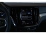 Volvo V60 B4 Automaat Plus Dark | Trekhaak semi Elektrisch | Stoel- en stuurverwarming | Elektrische achterklep | Parkeercamera | Verwarmde achterbank | Wegklapbare trekhaak | Google infotainment