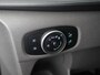 Ford Transit Custom 2.0TDCI 130PK 3-persoons Airco PDC Trekhaak Cruise-Controle Adaptieve bochtverlichting Voorruit Verwarmbaar Betonplex Schuifdeur-r Tussenwand Led 320 L1H1 Projector-koplamp mistlampen regen-/lichtsensor Zeer Compleet! EURO 6 385Nm 2.500kg Trekvermogen!