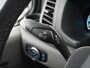 Ford Transit Custom 2.0TDCI 130PK 3-persoons Airco PDC Trekhaak Cruise-Controle Adaptieve bochtverlichting Voorruit Verwarmbaar Betonplex Schuifdeur-r Tussenwand Led 320 L1H1 Projector-koplamp mistlampen regen-/lichtsensor Zeer Compleet! EURO 6 385Nm 2.500kg Trekvermogen!