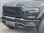 Dodge Ram 1500 pick up 4x4 Crew Cab Limited Black Pack