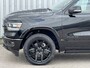Dodge Ram 1500 pick up 4x4 Crew Cab Laramie Night Luchtvering