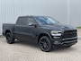 Dodge Ram 1500 pick up 4x4 Crew Cab Laramie Night Luchtvering