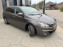 Peugeot 308 SW 1.2 VTi Style|Climate-Control|Pano-Dak|Dak-Rails|Groot scherm en privacy glas