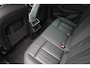 Audi E-tron e-tron 50 quattro Launch edition plus 71 kWh 313PK / 230kW, Panoramadak, 20" LMV, trekhaak, zwart lederen bekleding, luchtvering, elektrische stoelverstelling met geheugen, elektrische achterklep, NL auto dealeronderhouden, privacy glas, LED verlichting, adaptieve cruise control (acc), stoelverwarming, digitaal dashboard, parkeersensoren voor en achter (pdc)