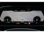 Audi E-tron e-tron 50 quattro Launch edition plus 71 kWh 313PK / 230kW, Panoramadak, 20" LMV, trekhaak, zwart lederen bekleding, luchtvering, elektrische stoelverstelling met geheugen, elektrische achterklep, NL auto dealeronderhouden, privacy glas, LED verlichting, adaptieve cruise control (acc), stoelverwarming, digitaal dashboard, parkeersensoren voor en achter (pdc)