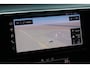 Audi E-tron e-tron 50 quattro Launch edition plus 71 kWh 313PK / 230kW, Panoramadak, 20" LMV, trekhaak, zwart lederen bekleding, luchtvering, elektrische stoelverstelling met geheugen, elektrische achterklep, NL auto dealeronderhouden, privacy glas, LED verlichting, adaptieve cruise control (acc), stoelverwarming, digitaal dashboard, parkeersensoren voor en achter (pdc)