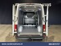 Volkswagen Crafter 2.0 TDI 140pk L3H3 L2H2 Euro6 Airco | 3000kg Trekhaak | Camera | Leder stuurwiel adaptieve cruisecontrol, stuurwielverwarming, chauffeursstoel, apple carplay, android auto