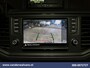 Volkswagen Crafter 2.0 TDI 140pk L3H3 L2H2 Euro6 Airco | 3000kg Trekhaak | Camera | Leder stuurwiel adaptieve cruisecontrol, stuurwielverwarming, chauffeursstoel, apple carplay, android auto