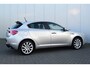 Alfa Romeo Giulietta 2.0 JTDm Distinctive Led Navi Priv/Glass
