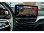 Volkswagen ID.5 Pro Business 77 kWh Warmtepomp, 360° Camera, Headup display, Sportstoelen