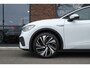 Volkswagen ID.5 Pro Business 77 kWh Warmtepomp, 360° Camera, Headup display, Sportstoelen