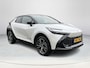 Toyota C-HR 2.0 Plug-in Hybrid 220 Première Edition | Demonstratie auto | Pearl White met zwart dak |