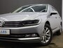 Volkswagen Passat Variant 1.6 TDI Comfortline | elektrische trekhaak | Navigatie | Achteruitrijcamera | Adaptive cruise control |
