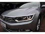 Volkswagen Passat Variant 1.6 TDI Comfortline | elektrische trekhaak | Navigatie | Achteruitrijcamera | Adaptive cruise control |