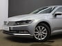 Volkswagen Passat Variant 1.6 TDI Comfortline | elektrische trekhaak | Navigatie | Achteruitrijcamera | Adaptive cruise control |