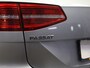 Volkswagen Passat Variant 1.6 TDI Comfortline | elektrische trekhaak | Navigatie | Achteruitrijcamera | Adaptive cruise control |