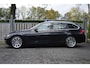 BMW 3-Serie Touring 320i Luxury Edition - Navi|Leder|Camera|Trekhaak|LED|Cruise|PDC