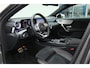 Mercedes-Benz A-klasse 180 Business Solution AMG / Night pakket/ Panorama/ Sfeerverlichting/ NL auto/ Dealer onderhouden