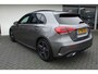 Mercedes-Benz A-klasse 180 Business Solution AMG / Night pakket/ Panorama/ Sfeerverlichting/ NL auto/ Dealer onderhouden