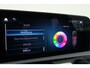 Mercedes-Benz A-klasse 180 Business Solution AMG / Night pakket/ Panorama/ Sfeerverlichting/ NL auto/ Dealer onderhouden