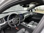Volvo XC60 2.0 T6 Plug-in hybrid AWD Ultimate Dark | Long Range | Bowers & Wilkins audio | Luchtvering | Trekhaak | 360 camera | Stoel- en stuurverwarming | Adaptive cruise control |