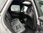 Volvo XC60 2.0 T6 Plug-in hybrid AWD Ultimate Dark | Long Range | Bowers & Wilkins audio | Luchtvering | Trekhaak | 360 camera | Stoel- en stuurverwarming | Adaptive cruise control |