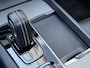 Volvo XC60 T8 Plug-in hybrid AWD R-Design | Achteruitrijcamera | Verwarmd stuurwiel | Verwarmbare voorstoelen |