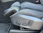 Volvo XC60 T8 Plug-in hybrid AWD R-Design | Achteruitrijcamera | Verwarmd stuurwiel | Verwarmbare voorstoelen |