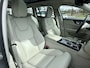 Volvo V60 2.0 T8 Twin Engine AWD Inscription | LED | Pano | Keyless | 360 camera | Apple Carplay | DAB+ | Adapt. Cruise