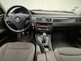 BMW 3-Serie 318i Luxury Line Airco Ecc Alu Velgen Pdc