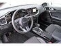 Kia Xceed 1.0 T-GDi DynamicPlusLine | Stuur-/stoelverwarming | Camera | Dodehoek detectie | Elektr. achterklep | 18" LM | Clima | Navi |