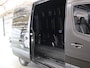 Mercedes-Benz Sprinter 315 CDI | L2 H2 | RWD | Aut. | PRO | BPM VRIJ! | ACHTERUITRIJCAMERA | 3500 KG AHW | DODEHOEKASSISTENT | AIRCO | CRUISE | CARPLAY | ANDROID AUTO | METALLIC | 3-ZITS | MBUX SYSTEEM GROOT