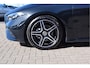 Mercedes-Benz A-klasse 180 AMG Line Night-pakket Panoramadak Automaat