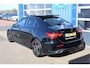 Mercedes-Benz A-klasse 180 AMG Line Night-pakket Panoramadak Automaat