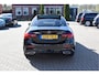 Mercedes-Benz A-klasse 180 AMG Line Night-pakket Panoramadak Automaat