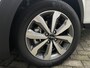 Kia Stonic 1.0 T-GDi DynamicPlusLine | Navigatie | Parkeercamera | Stoelverwarming | Keyless Go |