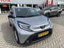 Toyota Aygo X 1.0 VVT-i MT first | Airco | Achterruitverwarming | Adaptive cruise control | Extra getint glas | Start/Stop systeem | Centrale deurvergrendeling met afst.bediening |