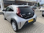 Toyota Aygo X 1.0 VVT-i MT first | Airco | Achterruitverwarming | Adaptive cruise control | Extra getint glas | Start/Stop systeem | Centrale deurvergrendeling met afst.bediening |
