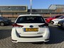 Toyota Auris Touring Sports 1.8 Hybrid Aspiration | Cruise control | Spraakbediening | Airconditioning | Keyless start | Achteruitrijcamera | Ruime kofferbak |