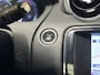Jaguar XJ 3.0 V6D Premium Luxury | Engine Broken | Handel / Export | Cruise Control | Achteruitrijcamera | Panoramadak | Stoelverwarming en Ventilatie | Keyless Go/Entry | Navigatie | Parkeersensoren | Dodehoek Detectie |