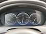 Jaguar XJ 3.0 V6D Premium Luxury | Engine Broken | Handel / Export | Cruise Control | Achteruitrijcamera | Panoramadak | Stoelverwarming en Ventilatie | Keyless Go/Entry | Navigatie | Parkeersensoren | Dodehoek Detectie |
