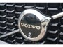 Volvo XC60 2.0 T6 Plug-in hybrid AWD Ultimate Dark | Long Range | Luchtvering | Bowers & Wilkins | Trekhaak | 360° camera | Stoel verwarming |