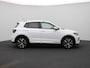 Volkswagen T-Cross 1.0 TSI R-Line Business 116 PK DSG | Apple Carplay | Stoelverwarming | Parkeersensoren | LED Matrix Koplampen | Digital Cockpit Pro | Navigatie | Climate Control | 18'' Misano Velgen |