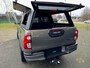 Toyota Hilux 2.8 D-4D AUT DC 2 PERS VAN BPM VRIJ ! 2023 INVINCIBLE LEDER /NAVI/CLIMA /CRUISE V.A € 54.900 XCL GEGARANDEERDE BPM VRIJE LEVERING OOK IN 2025   FISCAAL VOORDELIG Ideale 4 X4  bedrijfsauto 3500 KG  lage /hoge gearing  naar wens inrichtten . FISCAAL voordelig lage tarief  PROFFESSIONEEL  C getoonde accessoires naar eigen keuze tegen meerprijs  zoals hardtop rvs  € 4190 excl